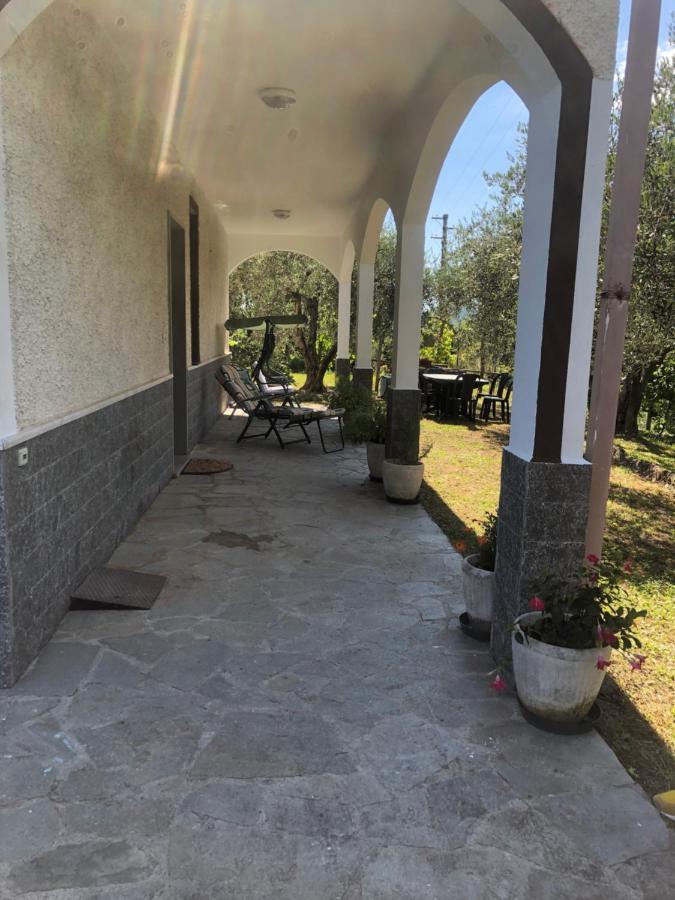 Villa Elena Mezzanego ภายนอก รูปภาพ