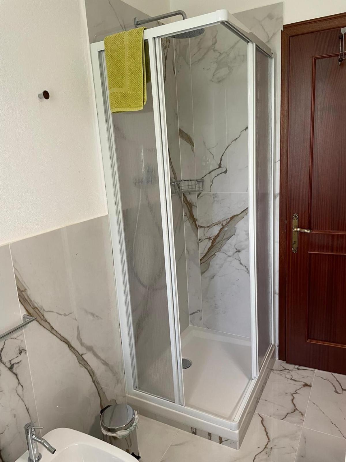 Villa Elena Mezzanego ภายนอก รูปภาพ