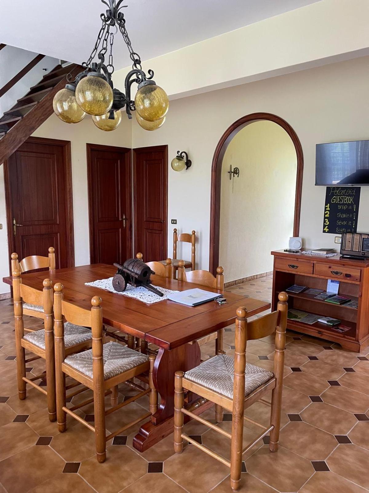 Villa Elena Mezzanego ภายนอก รูปภาพ